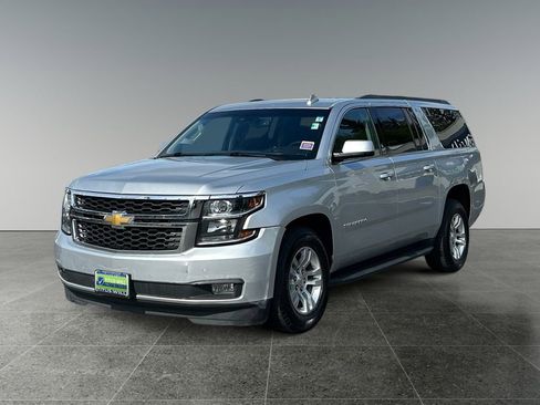Used 2020 Chevrolet Suburban LT AWD/4WD image 4