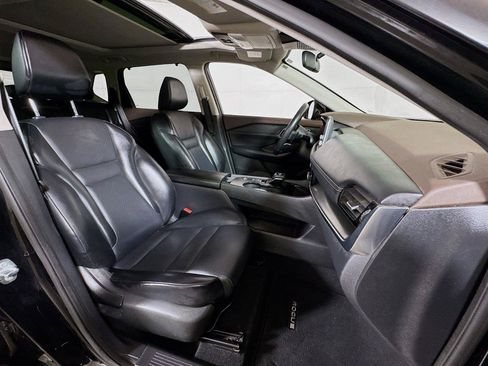 Used 2021 Nissan Rogue SV w/ Premium Package FWD image 25