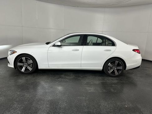 Used 2025 Mercedes-Benz C 300 Sedan image 8