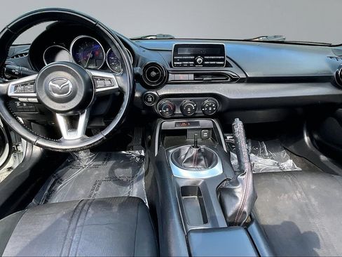 Used 2016 MAZDA MX-5 Miata Sport RWD image 15