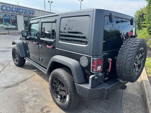 Used 2016 Jeep Wrangler Unlimited Sport AWD/4WD image 5