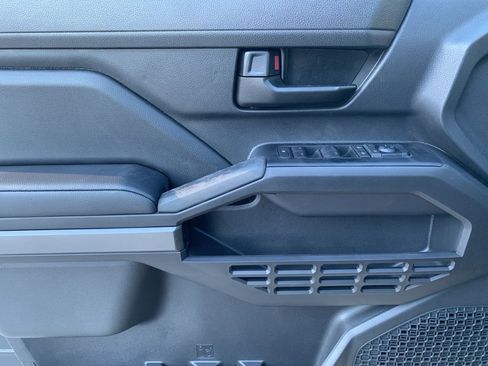 New 2026 Toyota Tacoma SR5 image 11