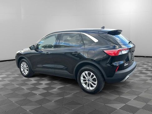 Used 2022 Ford Escape SE w/ Convenience Package image 3