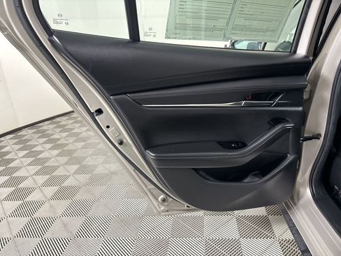 Used 2025 MAZDA MAZDA3 s image 19