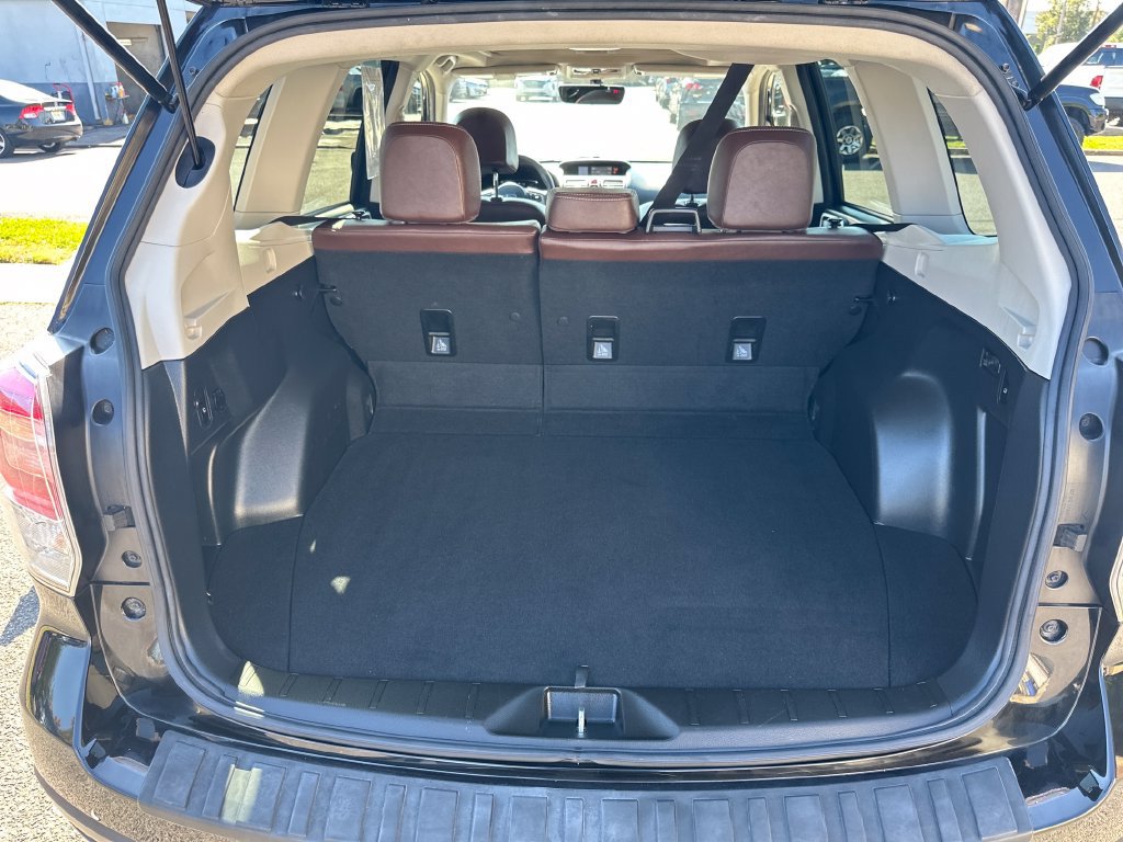 Used 2017 Subaru Forester 2.5i Touring w/ Popular Package #1 AWD/4WD image 18