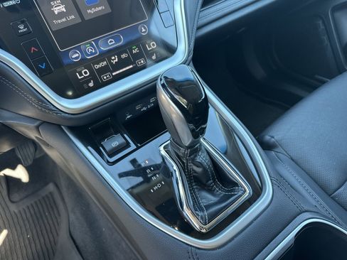 Used 2021 Subaru Outback Limited w/ Popular Package #2 image 15