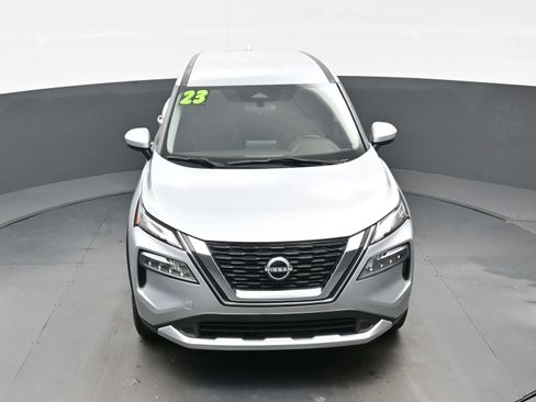 Used 2023 Nissan Rogue SV AWD/4WD image 41