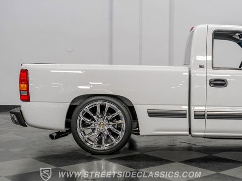 Used 2000 Chevrolet Silverado 1500 LS image 27