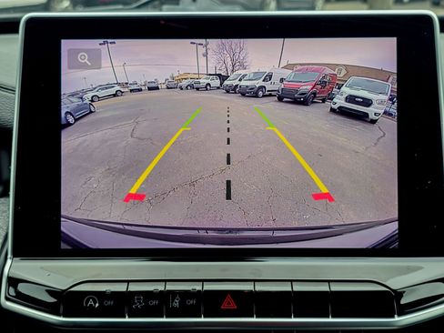 Used 2024 Jeep Compass Latitude image 18