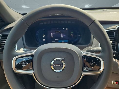 New 2024 Volvo XC90 T8 Ultimate w/ Protection Package Premier image 14