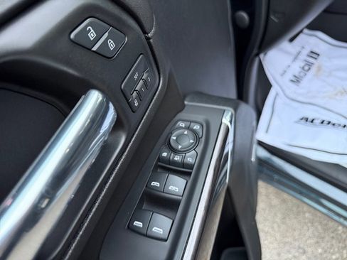 Used 2020 Chevrolet Silverado 2500 LTZ w/ LTZ Premium Package image 18