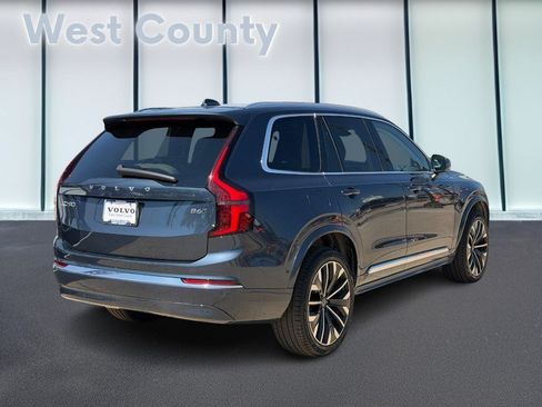 Certified 2026 Volvo XC90 B6 Ultra AWD/4WD image 4
