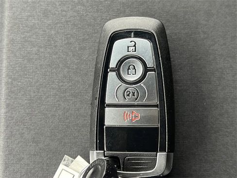 New 2025 Ford Bronco Big Bend w/ Black Diamond Package image 18