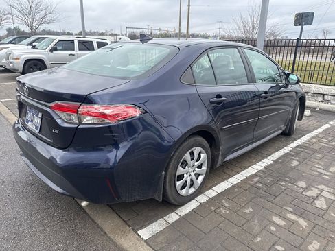 Certified 2021 Toyota Corolla LE image 5