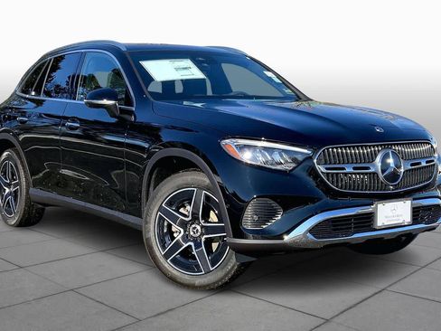 New 2026 Mercedes-Benz GLC 300 4MATIC image 2