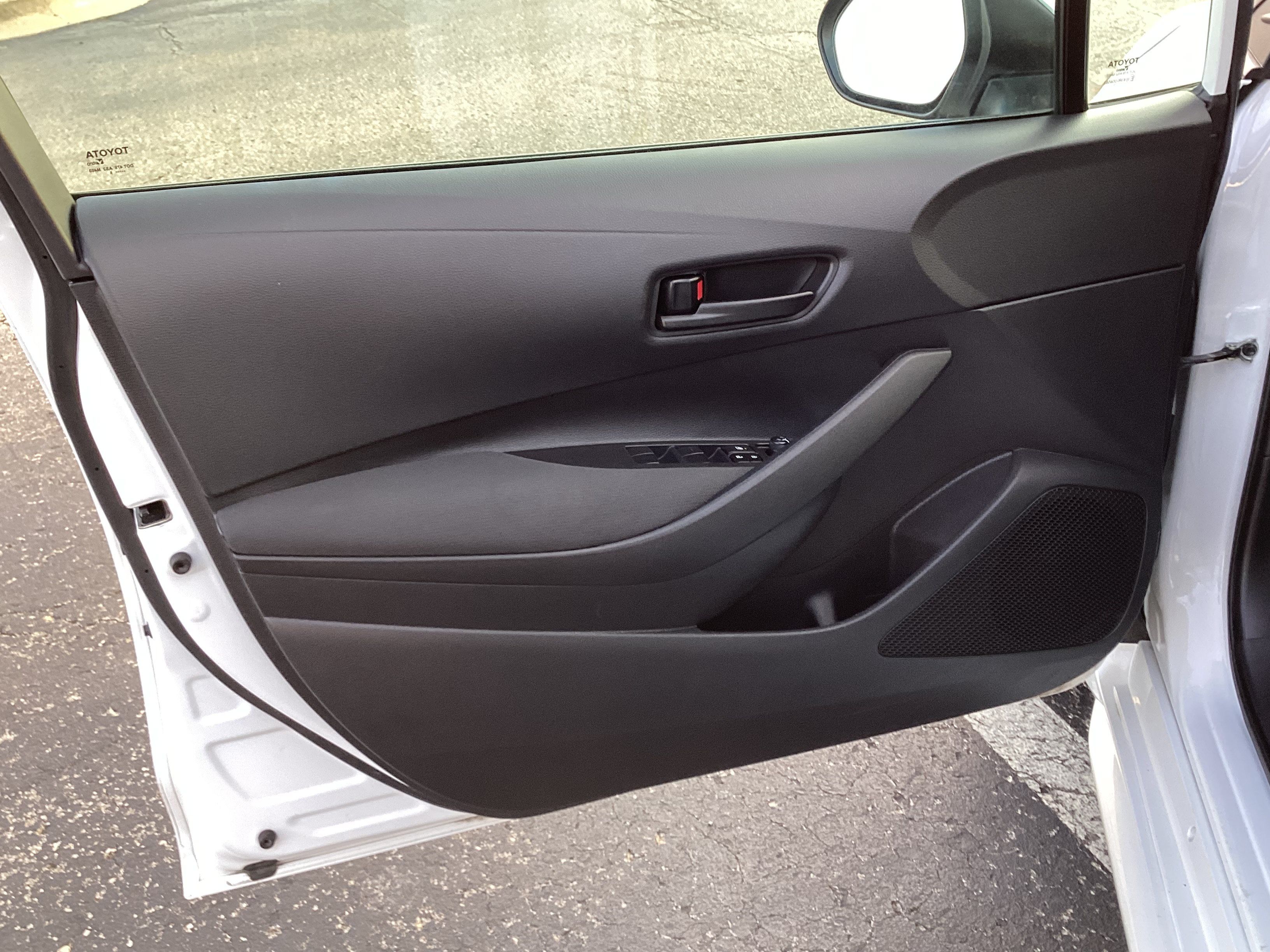 Certified 2025 Toyota Corolla LE FWD image 19