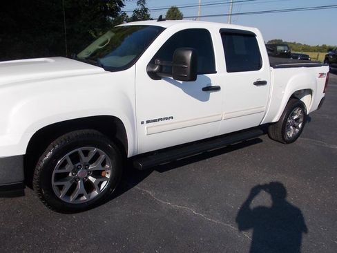 Used 2008 GMC Sierra 1500 SL RWD image 7
