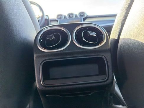 Used 2022 Mercedes-Benz C 300 4MATIC Sedan image 18