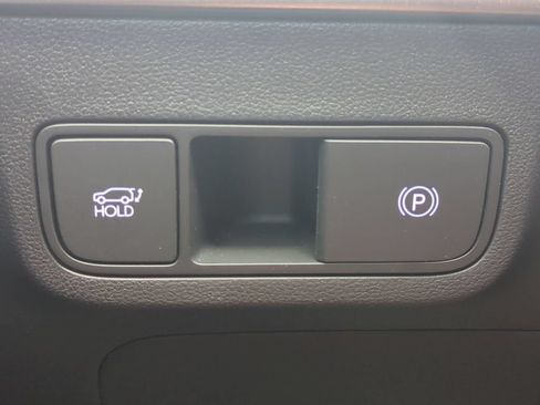 New 2026 Hyundai Kona Limited FWD image 30