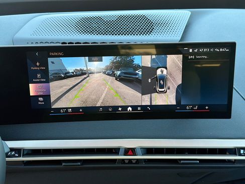 New 2026 BMW iX xDrive60 w/ Premium Package image 34