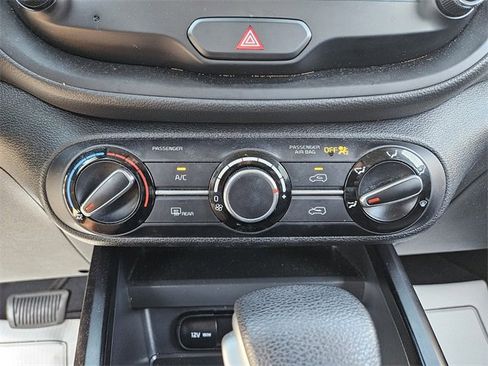 Used 2023 Kia Soul LX w/ Option Group 015 image 22