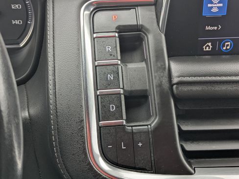 Used 2021 Chevrolet Tahoe Z71 w/ Rear Media and Nav Package image 23