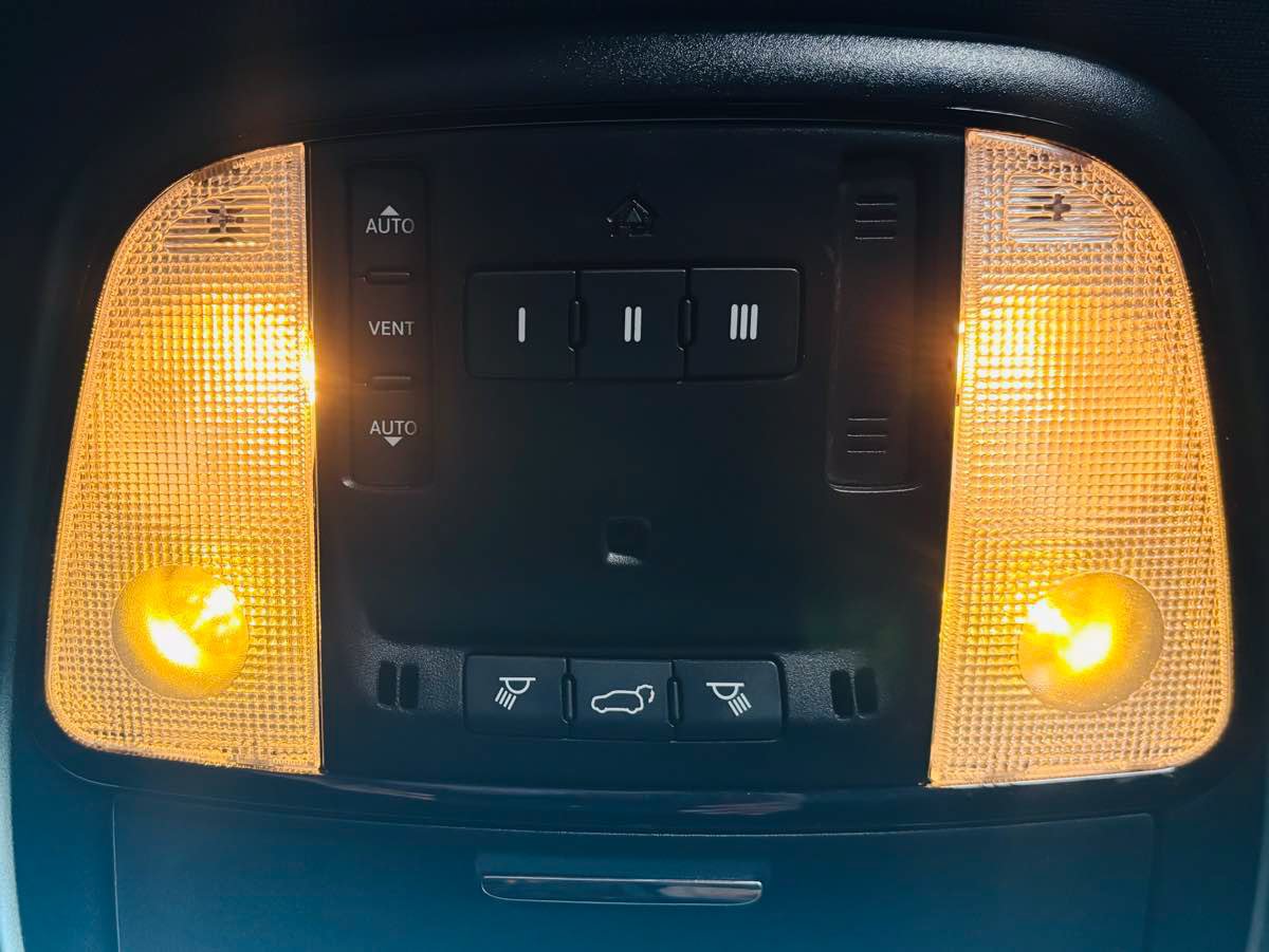 Used 2022 Dodge Durango GT RWD image 46