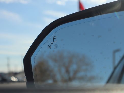 Used 2017 Lincoln MKZ Reserve image 24