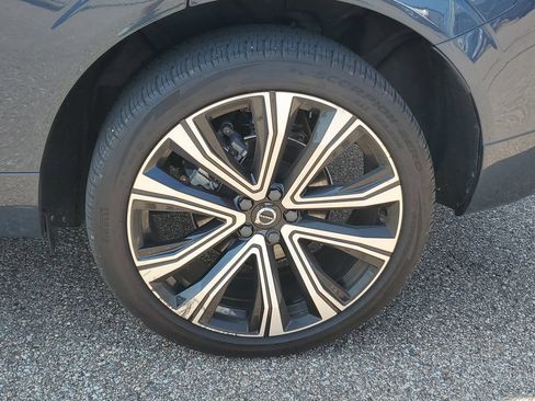 Used 2023 Volvo XC60 B5 Ultimate w/ Climate Package AWD/4WD image 6