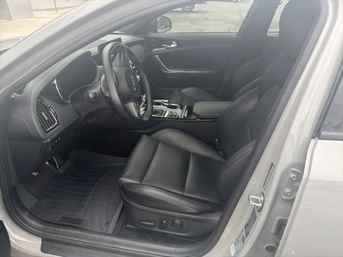 Used 2022 Kia Stinger GT-Line image 12