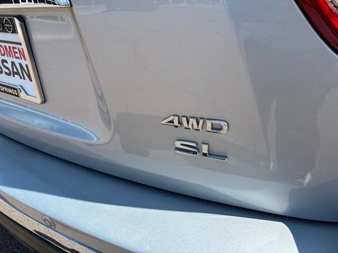 Used 2019 Nissan Pathfinder SL AWD/4WD image 13