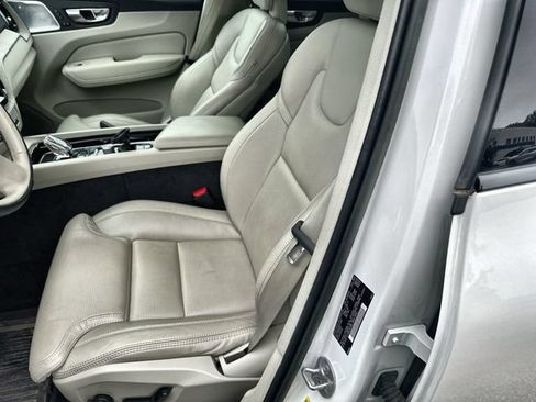 Used 2023 Volvo XC60 T8 Ultimate w/ Climate Package AWD/4WD image 13