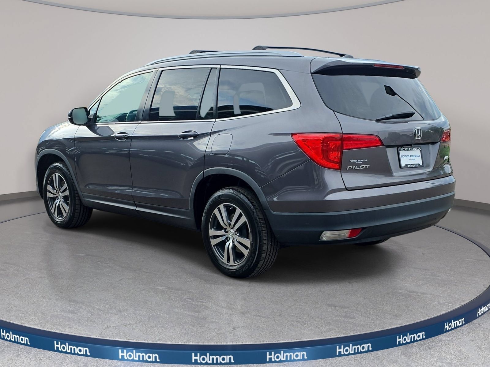 Used 2017 Honda Pilot EX image 8