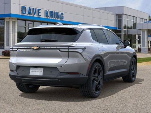 New 2026 Chevrolet Equinox EV LT image 4