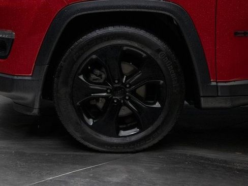 Used 2020 Jeep Compass Latitude image 8