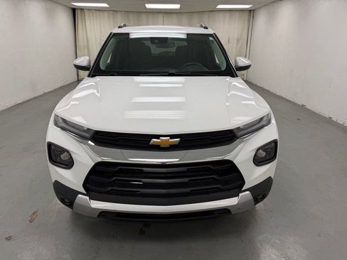 Used 2023 Chevrolet TrailBlazer LT w/ Convenience Package AWD/4WD image 8