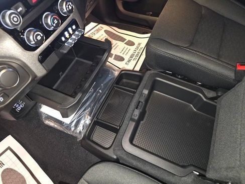 New 2026 RAM 1500 Tradesman AWD/4WD image 25