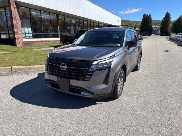 New 2026 Nissan Pathfinder SL AWD/4WD image 3