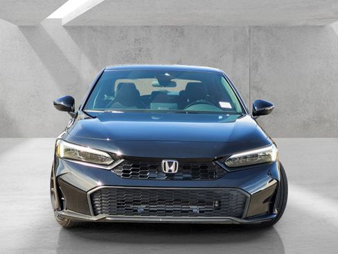 Used 2025 Honda Civic Sport image 2