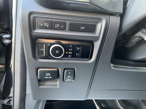 Used 2023 Ford F150 XLT w/ Equipment Group 302A High image 23