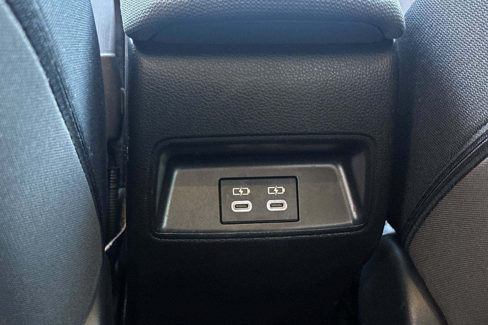 Used 2023 Toyota Corolla LE FWD image 16