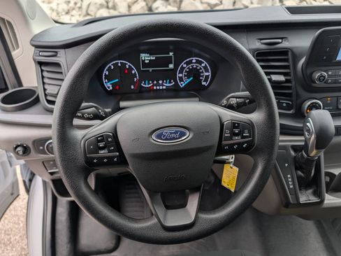 Certified 2025 Ford Transit 250 Low Roof w/ Exterior Upgrade Package RWD image 18