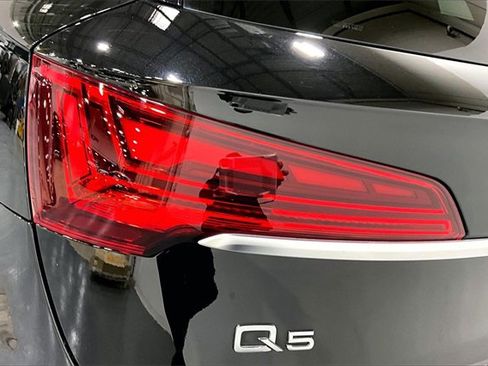 Used 2023 Audi Q5 2.0T Premium Plus w/ Premium Plus Package image 31