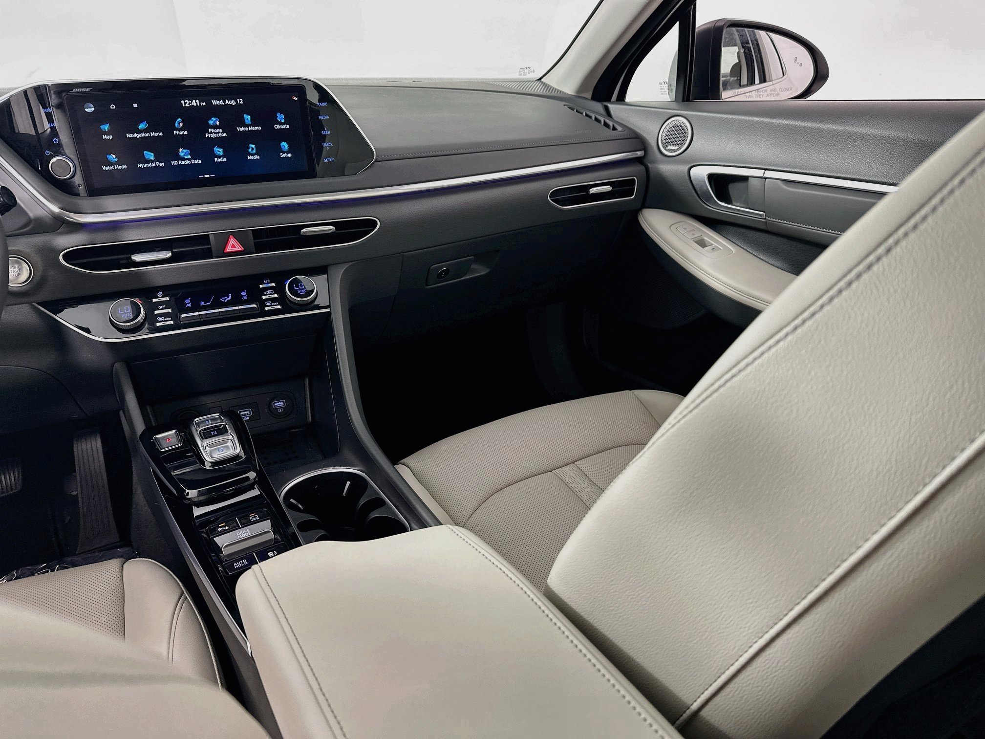 Used 2023 Hyundai Sonata Limited FWD image 25