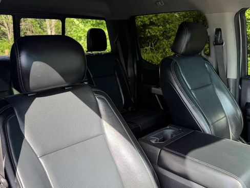 Used 2017 Ford F250 Lariat w/ Lariat Value Package AWD/4WD image 42