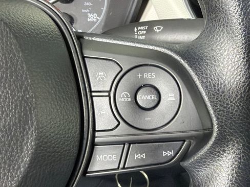 Used 2024 Toyota Corolla LE FWD image 25