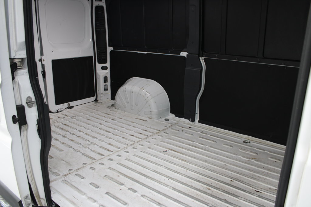 Used 2025 RAM ProMaster 2500 w/ Convenience Group FWD image 49