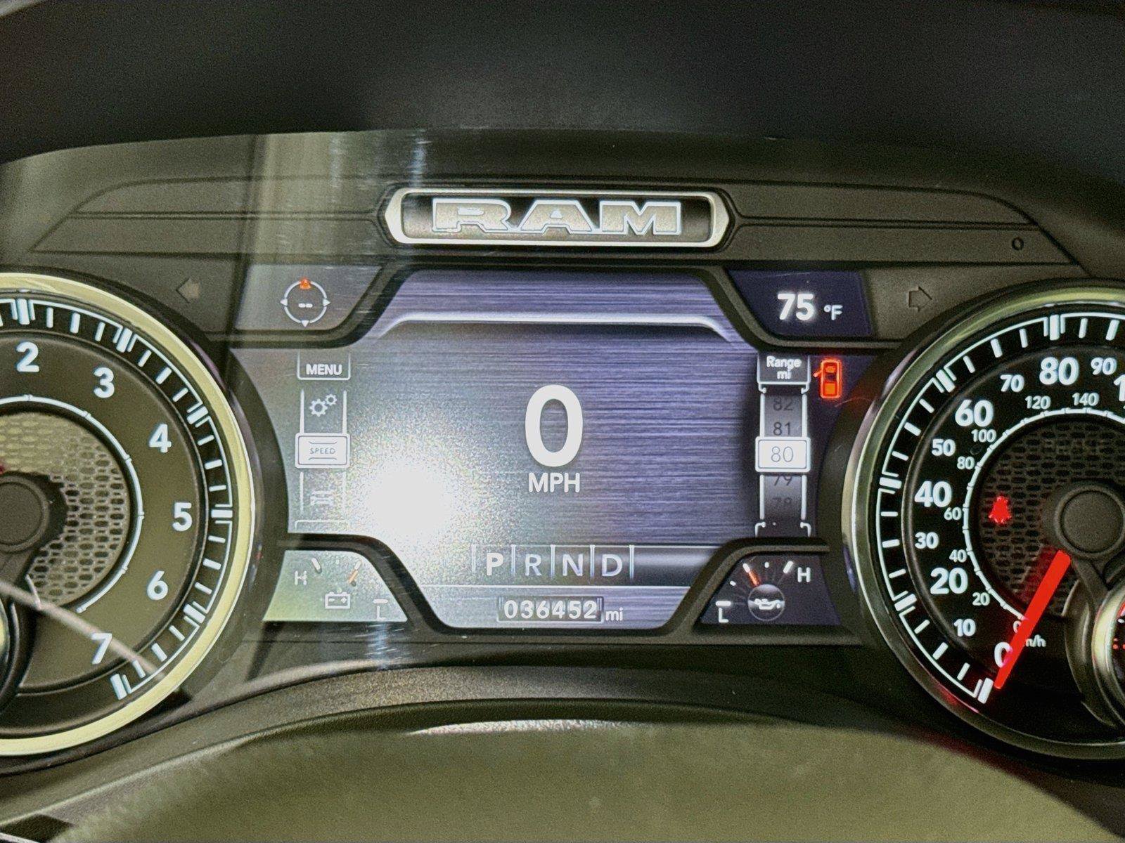 Used 2024 RAM 1500 Laramie AWD/4WD image 10