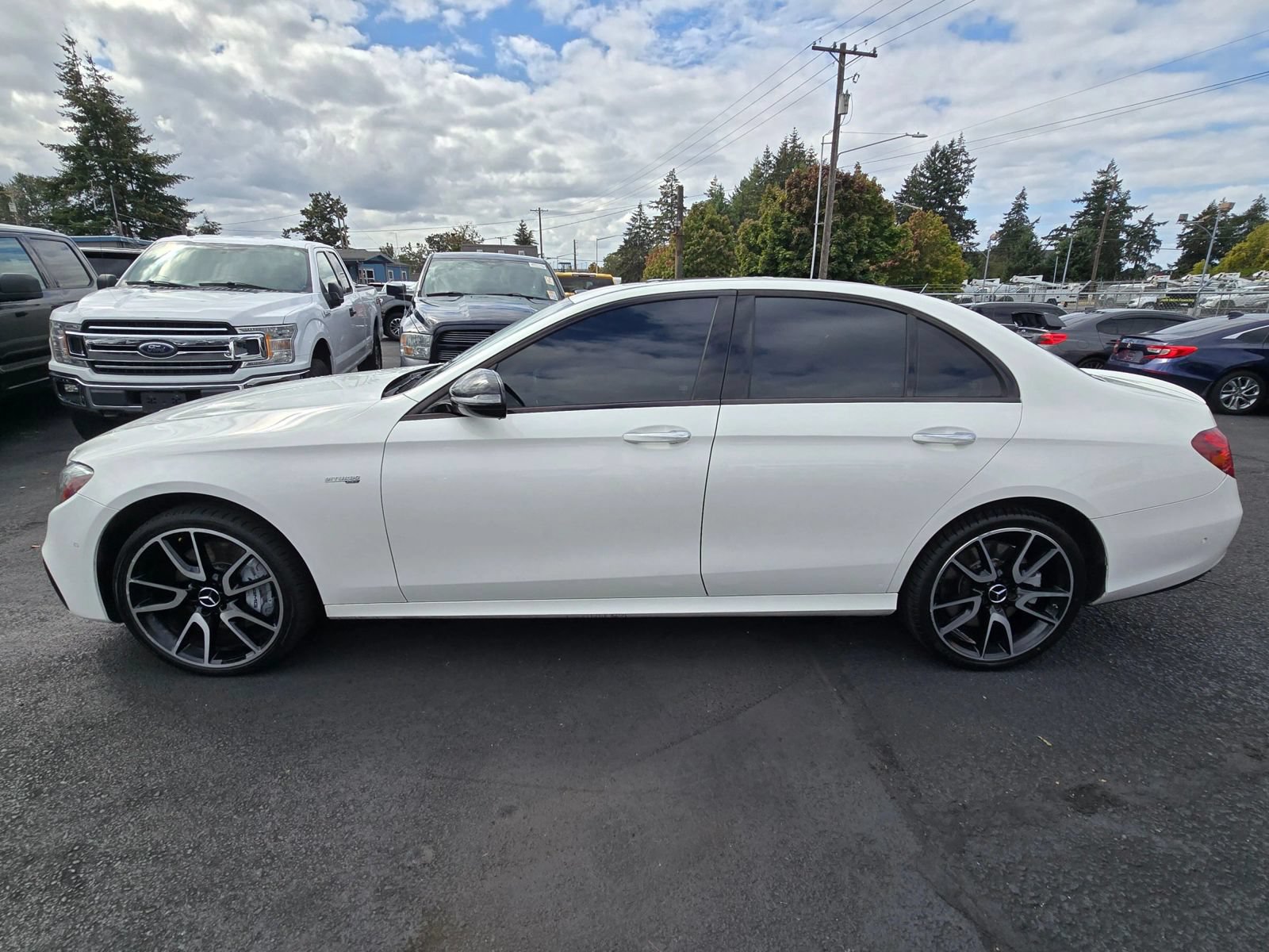 Used 2018 Mercedes-Benz E 43 AMG 4MATIC Sedan image 2
