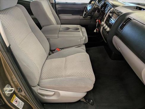 Used 2013 Toyota Tundra 4x4 Double Cab w/ Tow Pkg image 21